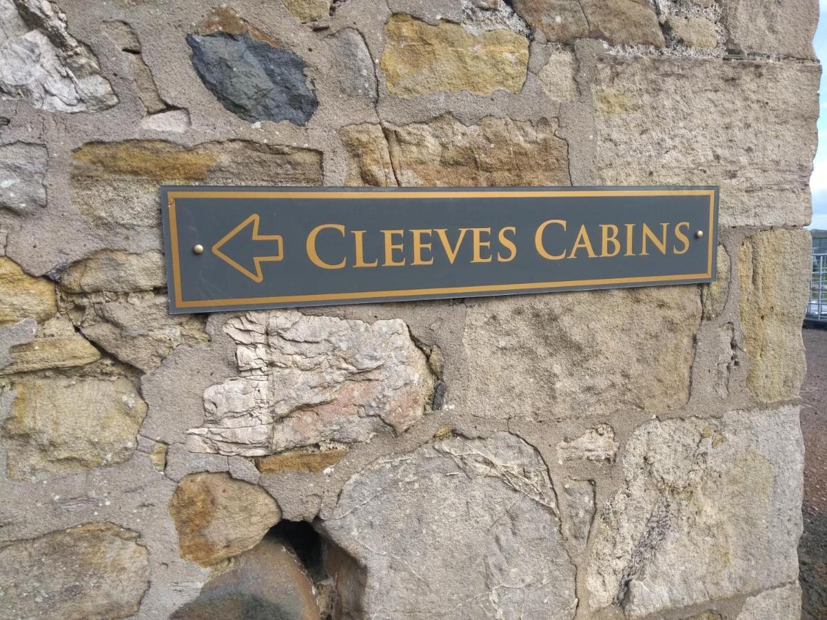Cleeves Cabins Ailsa Luxury Lodge With Hot Tub Dalry  Dış mekan fotoğraf